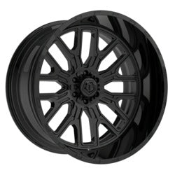560B-8906818 18X9 6X135 / 6X5.50 (+18) TIS 560B (HB 106.2)